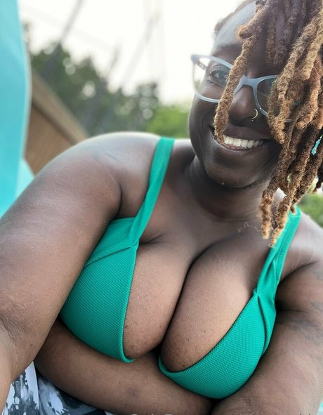 mrscookie OnlyFans-Leaks