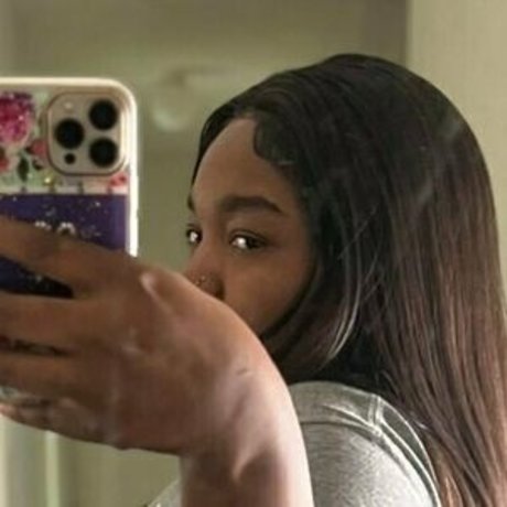 juicyboo 55 OnlyFans Gratis-Inhalte