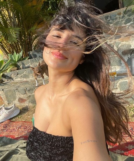 Diane Guerrero Sex auf OnlyFans