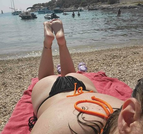 midgetto Nacktbilder von OnlyFans geleakt