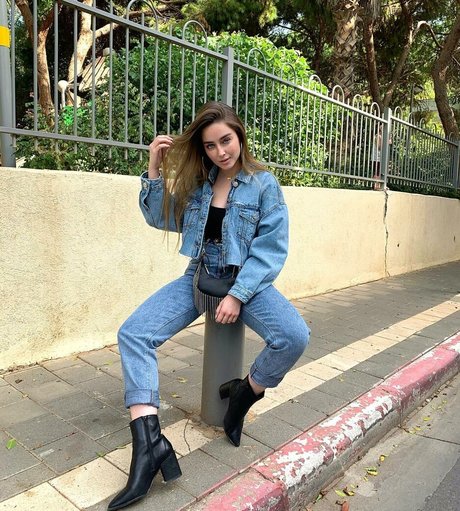 Effy Palarya OnlyFans-Seite