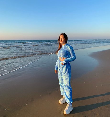 Effy Palarya Nacktbilder OnlyFans geleakt