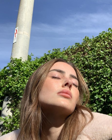 Effy Palarya OnlyFans-Fotos