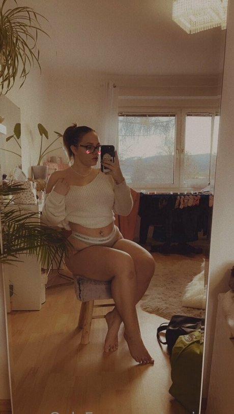 vani vaa OnlyFans Mega