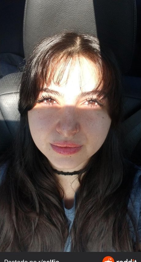 bl00m00n XXX OnlyFans