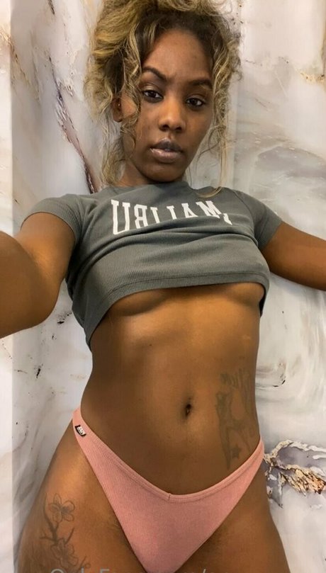 onyxxxxxx OnlyFans Inhaltstyp