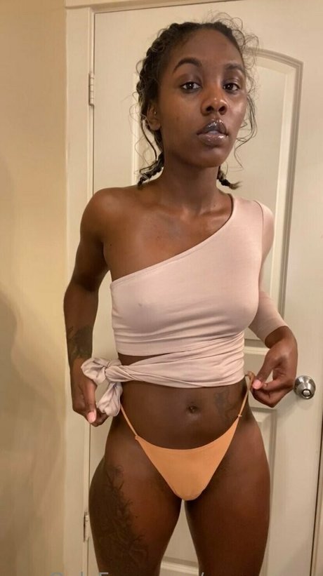 onyxxxxxx Heiße OnlyFans Inhalte