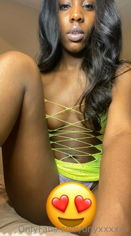 onyxxxxxx Heiße OnlyFans Inhalte