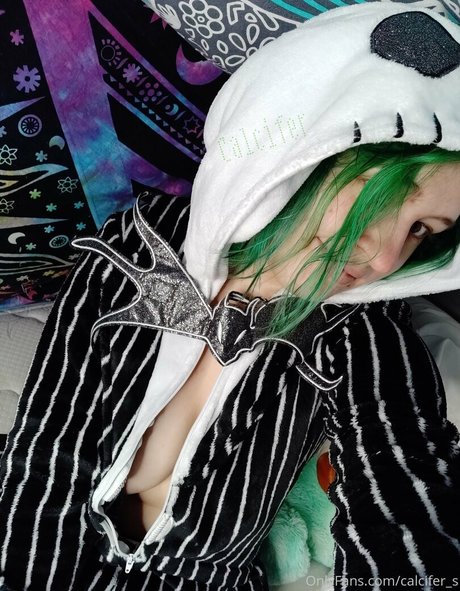 calcifer s OnlyFans Model Bilder