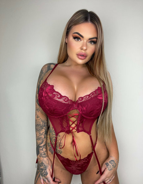 cosplay femboy onlyfans Kunstakt Ungefiltert