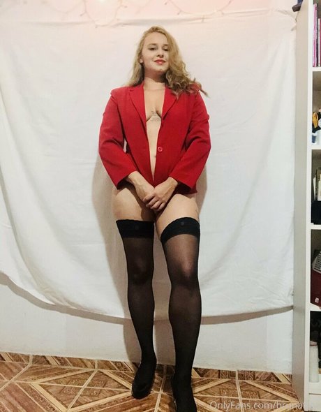 brunafree OnlyFans-Leaks