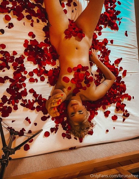 brunafree Nackt auf OnlyFans