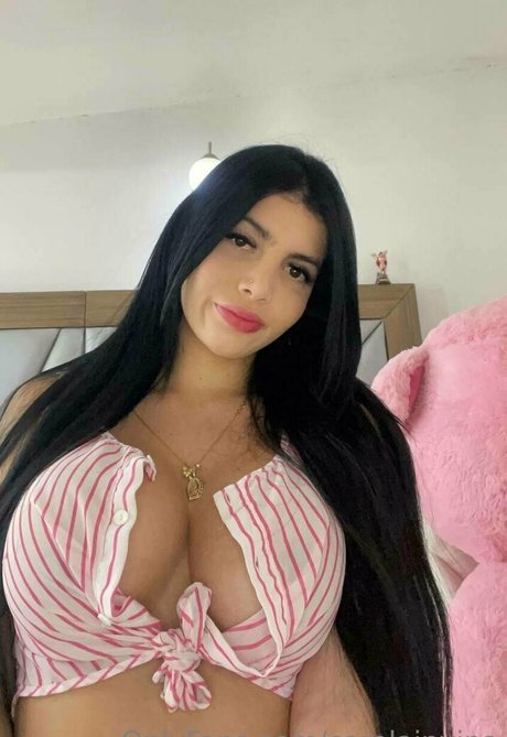 carolainvina OnlyFans nackt