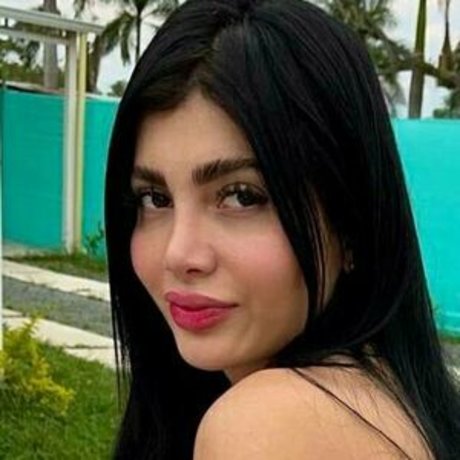 carolainvina Leaked OnlyFans Sex