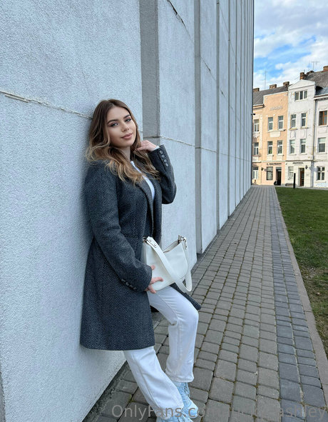 lucky ashley OnlyFans kostenlos