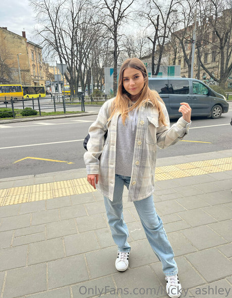 lucky ashley OnlyFans kostenlos