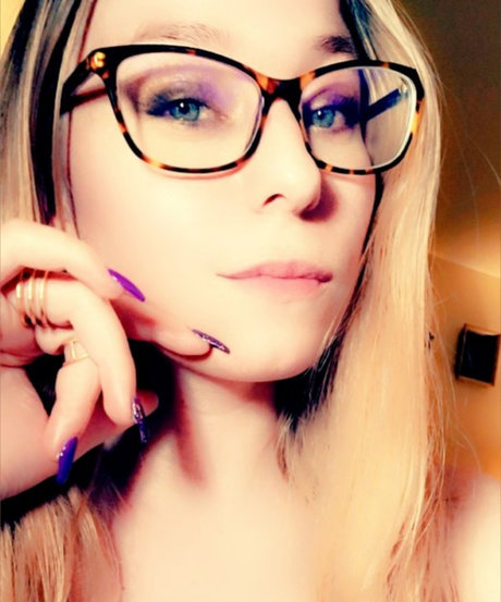 Your Royal Majesty_ OnlyFans-Creator