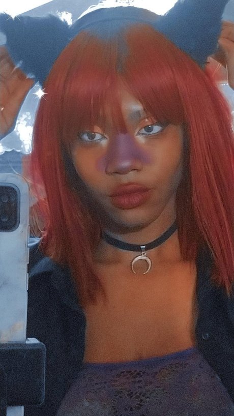 Crystal Rose OnlyFans Striptease