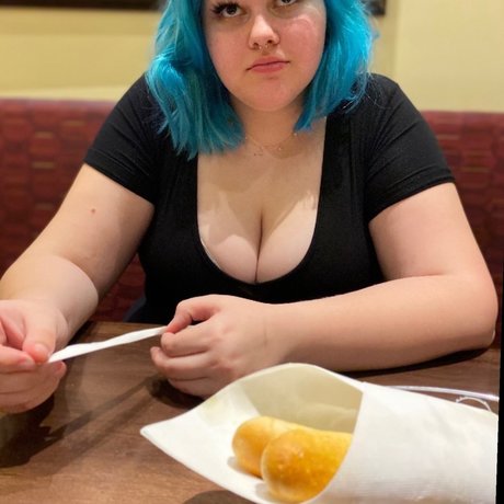 Sasha Raksana Sexy OnlyFans