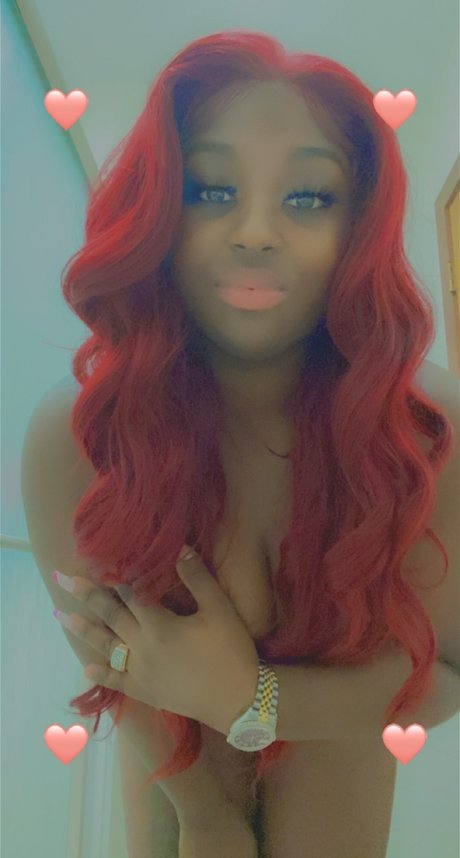 SariahTheDoll OnlyFans