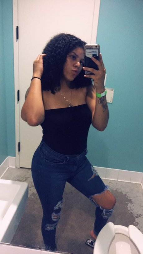 Sarah J OnlyFans Sex Leak