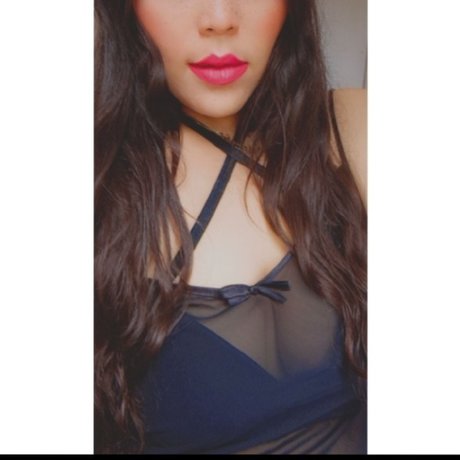 Sarahi_ OnlyFans-Leaks