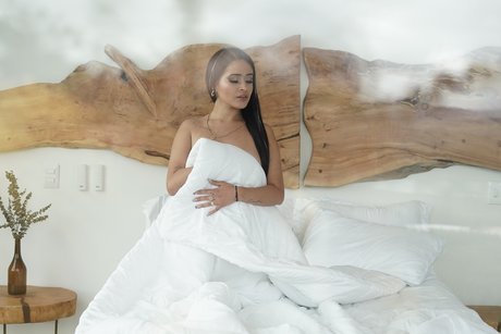 asiatische amateur-onlyfans Kunstporno Foto