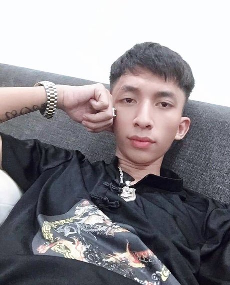 Sang Truong Leaked OnlyFans Bilder