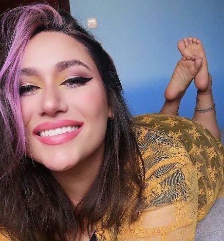 Mica Sandy Titten OnlyFans