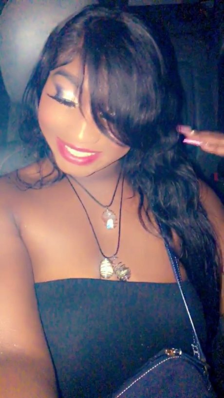 Sanaa Lee_ OnlyFans nackt