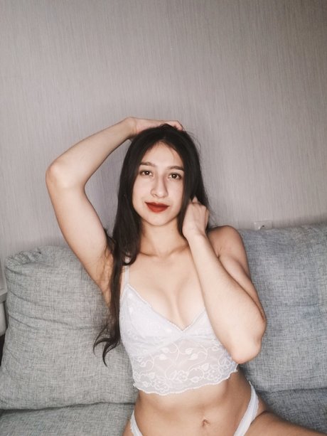 S A M Y Nacktbilder von OnlyFans