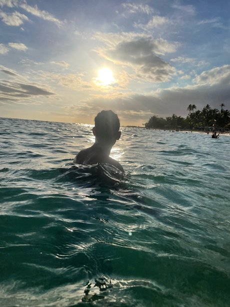 Little Samy_ OnlyFans Leak