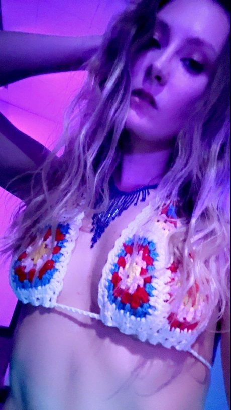 Scarlett Champagne OnlyFans-Post