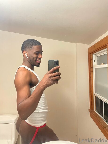 Emperor_ Nacktbilder von OnlyFans geleakt