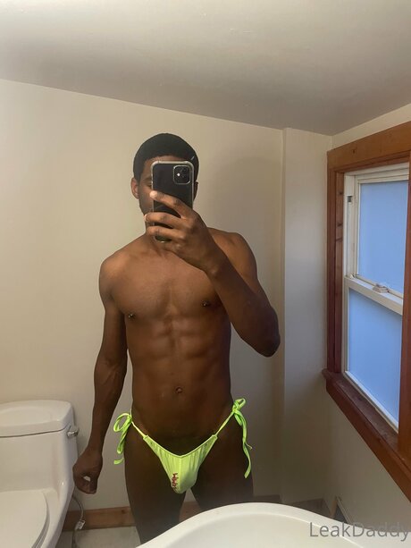 Emperor_ Nacktbilder von OnlyFans geleakt