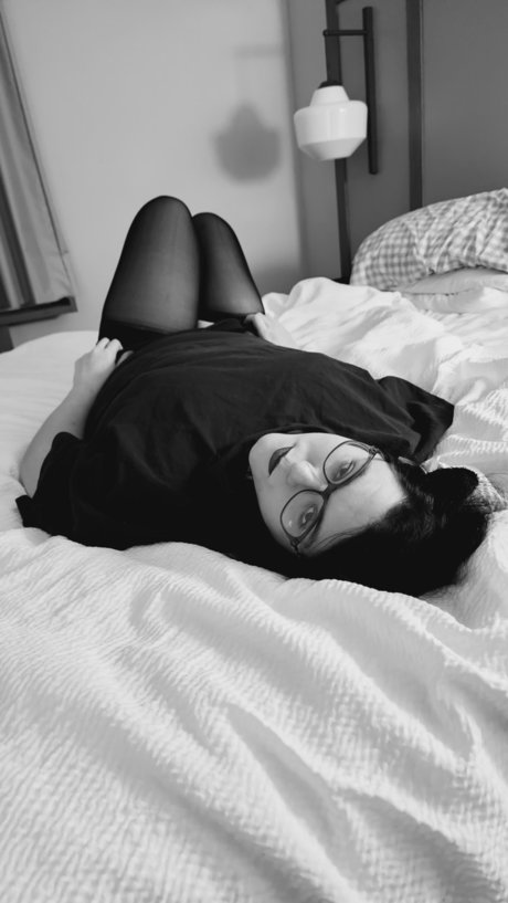 Savy OnlyFans Archiv