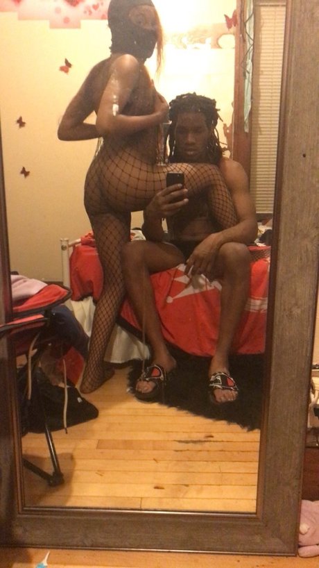 savage r3dd OnlyFans Pornografie