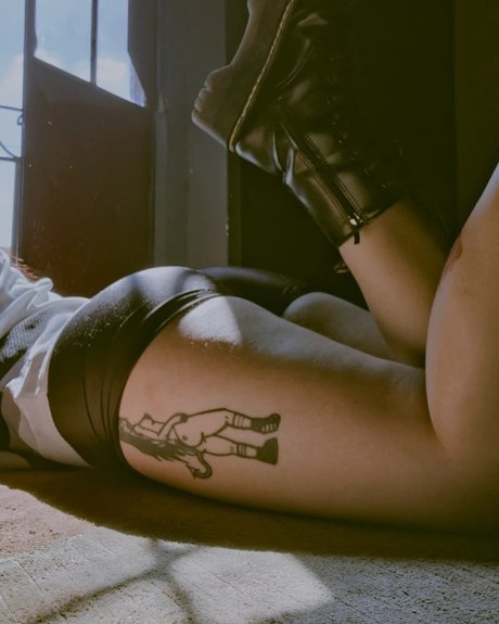 SATURNPUZZY Sextape OnlyFans Nacktbilder