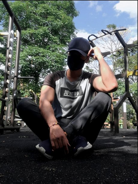 Soy Saturno OnlyFans Pornografie