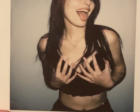 sierra Geleakte OnlyFans-Inhalte