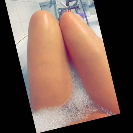 TPG Madam Nacktpornos auf OnlyFans