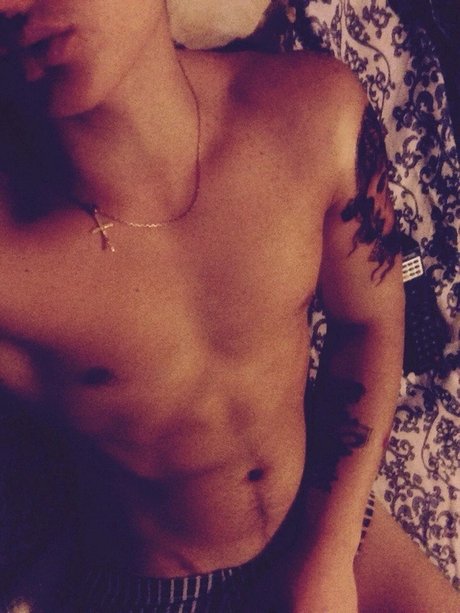 _Andrew Donuts_ Nacktbilder-Leaks von OnlyFans