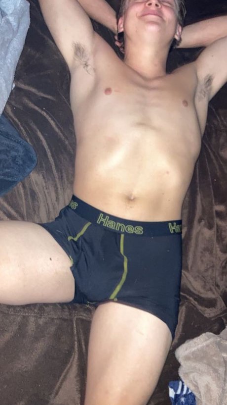 Spicy Spencer Nacktbilder von OnlyFans