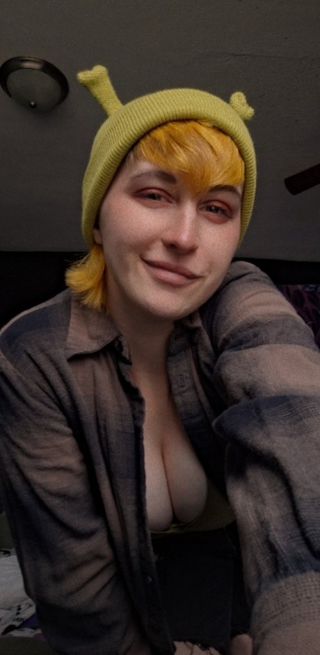 _Ikaria Cryptic_ Nacktbilder von OnlyFans