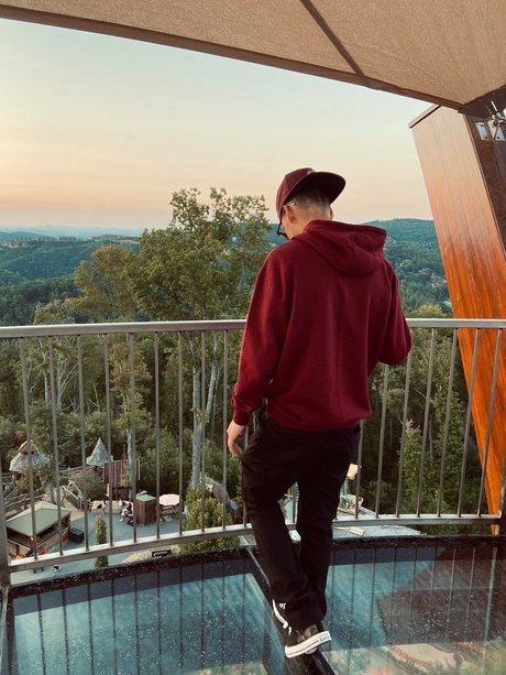 Another Skinny Boy OnlyFans nackt