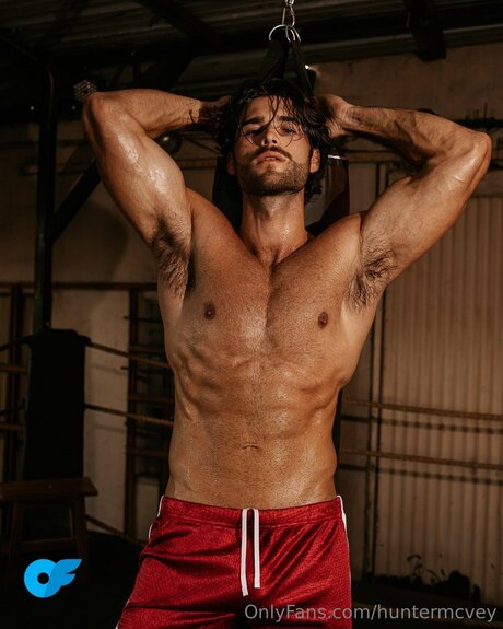 Huntermcvey XXX OnlyFans