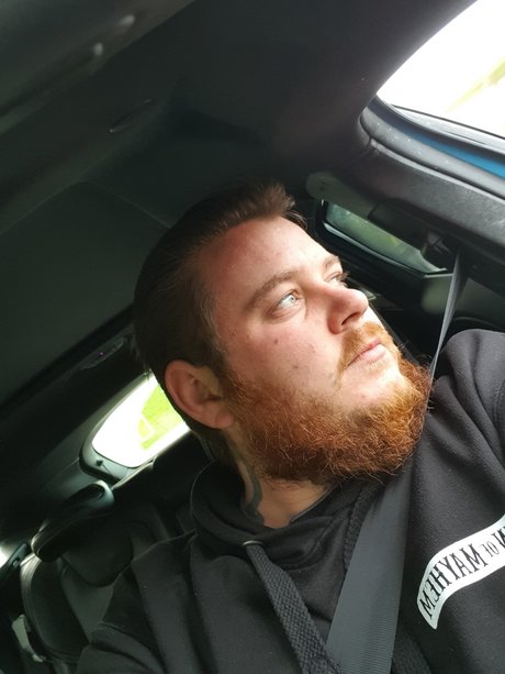 The chunk Nacktbilder von OnlyFans geleakt