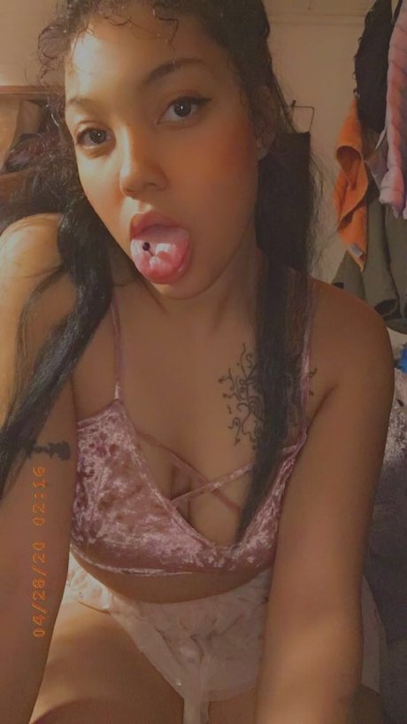 Kink Baby Leaks von Nacktbildern auf OnlyFans