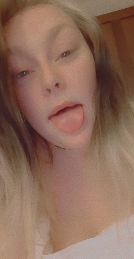 Lil mama_ Leaked OnlyFans Bilder