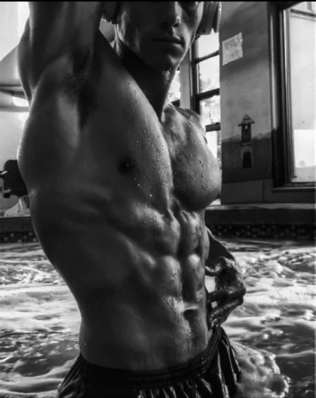 Itallionstallion_ OnlyFans Nackt Content